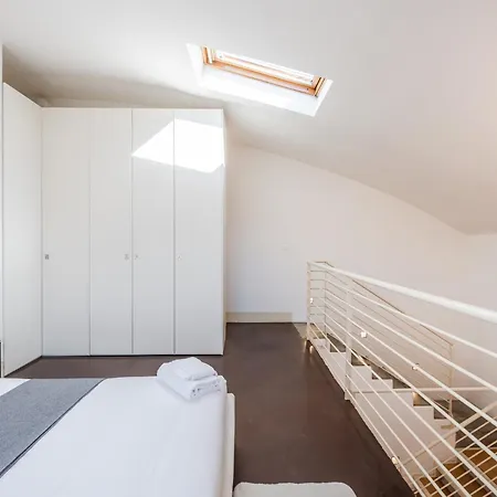 Ab Plus- Via Dello Scalo 10 Klimt Lägenhet