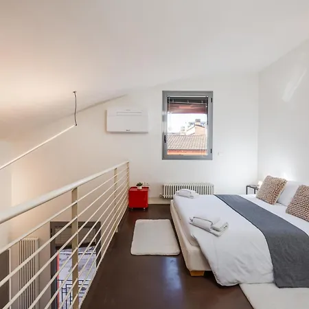 Apartment Ab Plus- Via Dello Scalo 10 Klimt Bologna