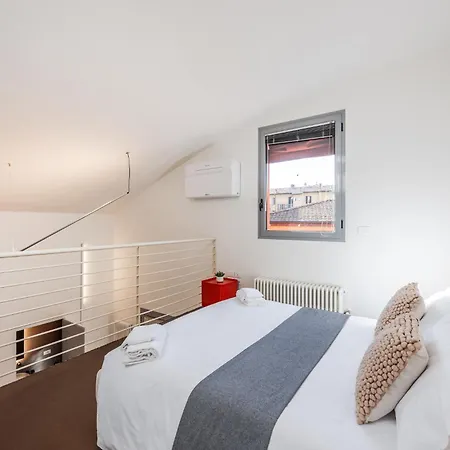 Ab Plus- Via Dello Scalo 10 Klimt